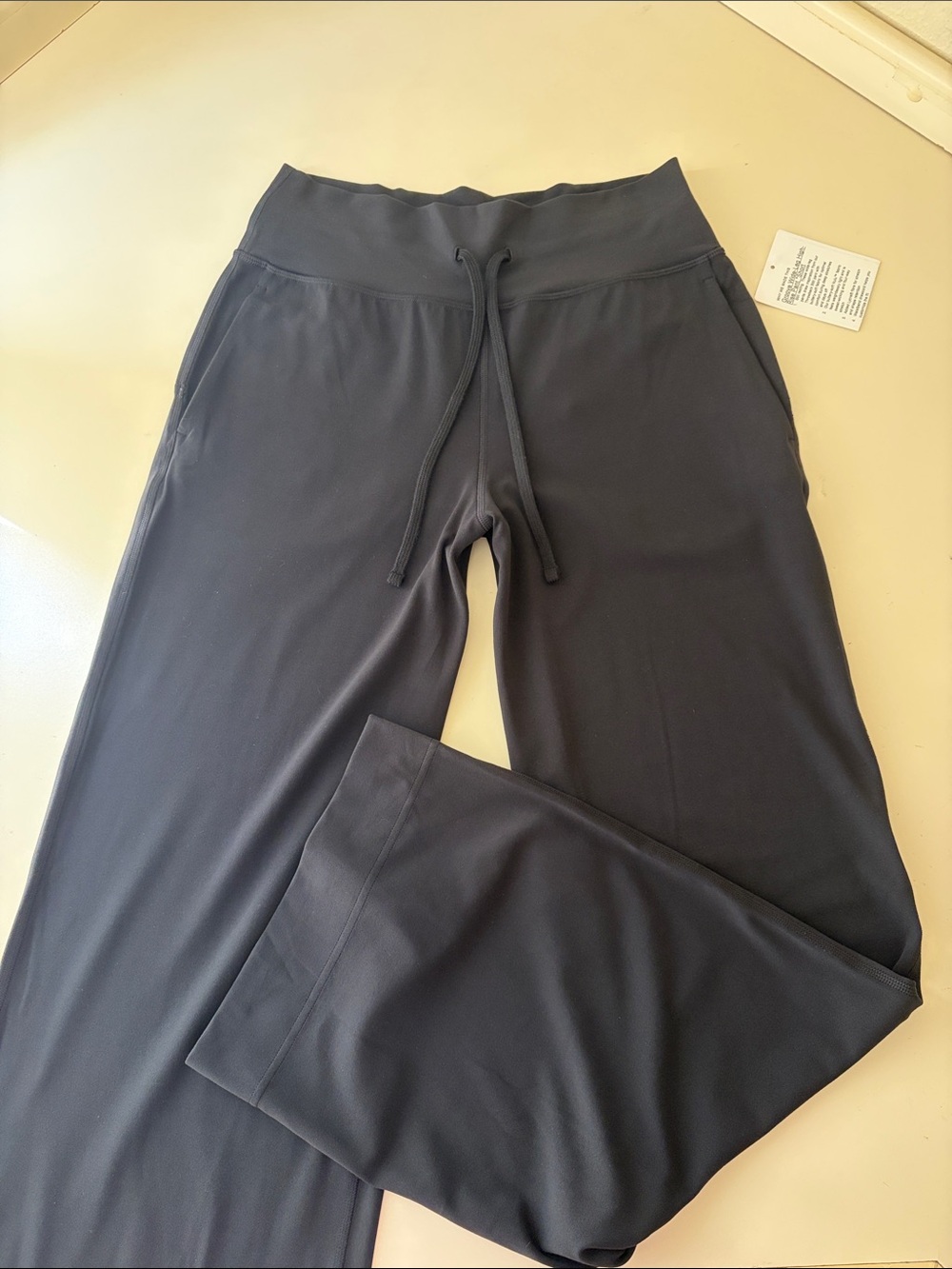 Lululemon Groove Wide Leg Pant *Short